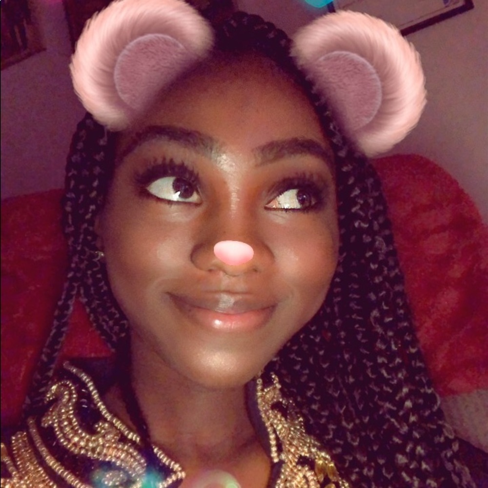 Meet your Posher, Alima